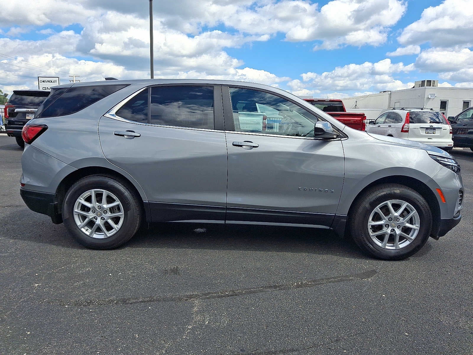 2023 Chevrolet Equinox LT